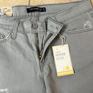 Gray destroyed Levi 524 skinny jeans size 11 medium